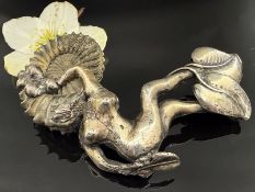 E.R. Nele (Riehle Bode), Schmuckstück aus Silber und Metall, signiert NELE
