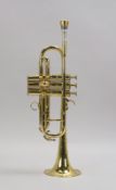 Trompete, Selmer Paris, Seriennr. 63406, Drücker mit Perlmuttbesatz - Ventile gängig; mit Mundstück,
