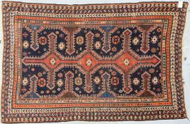 Orientteppich (Iran - wohl Gashgai), älter, mittelfeine knüpfung; Maße 233 x 150 cm (mit leichten al