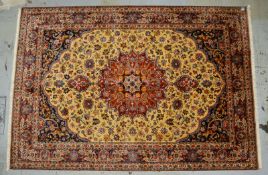 Yazd (Iran), ringsum komplett, Flor in gutem gepflegtem Zustand; Maße 350 x 244 cm