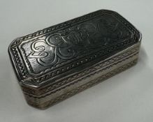 A Continental silver snuff box.