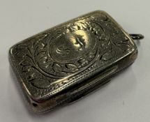 A silver vinaigrette.
