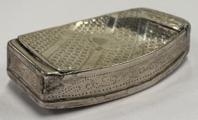 A George III silver snuff box.