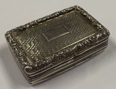 A Victorian silver vinaigrette. Birmingham 1842. By Francis Clark. Approx. 8 grams. Est. £100 - £