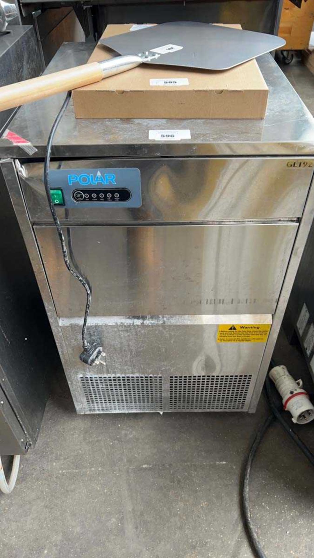 +VAT 50cm Polar GL192 ice machine