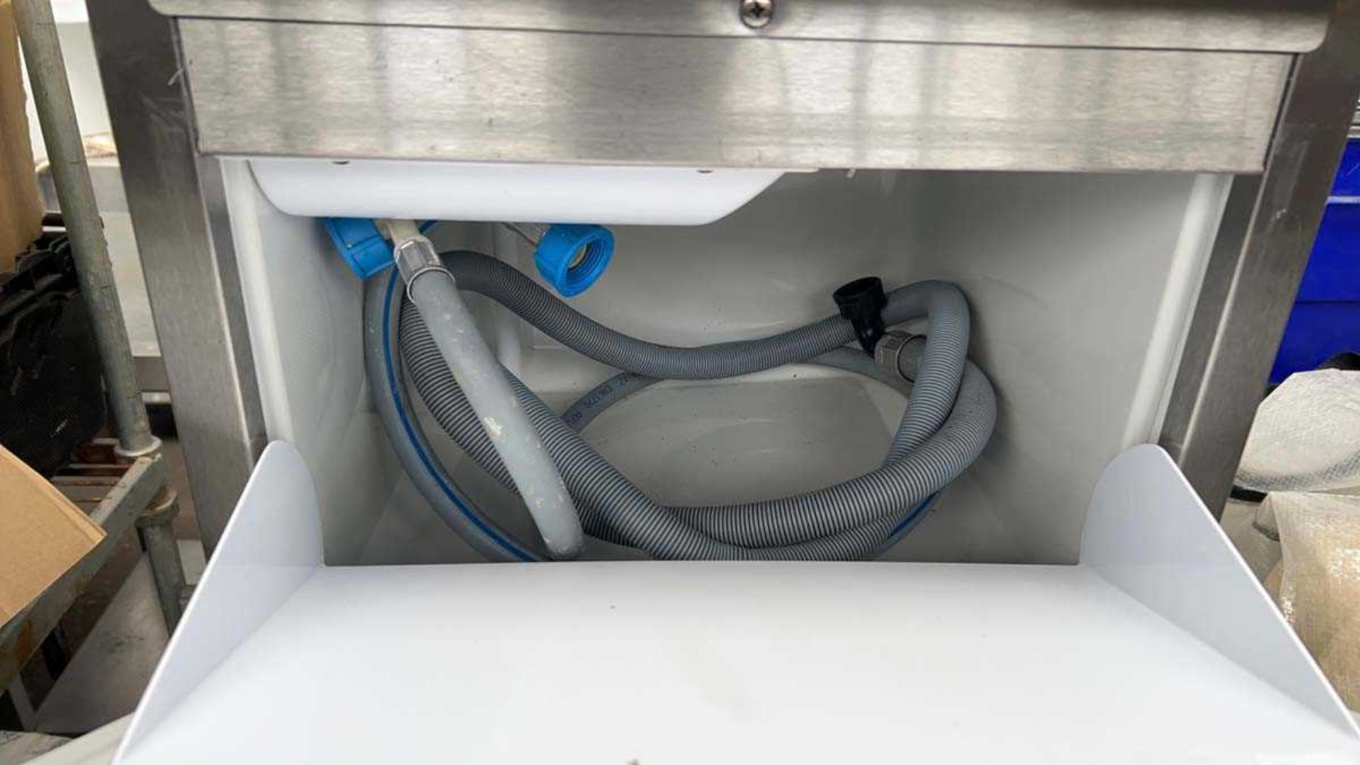 +VAT 40cm Hoshizakii model IM30CNEHC25 bench top ice machine - Image 2 of 2