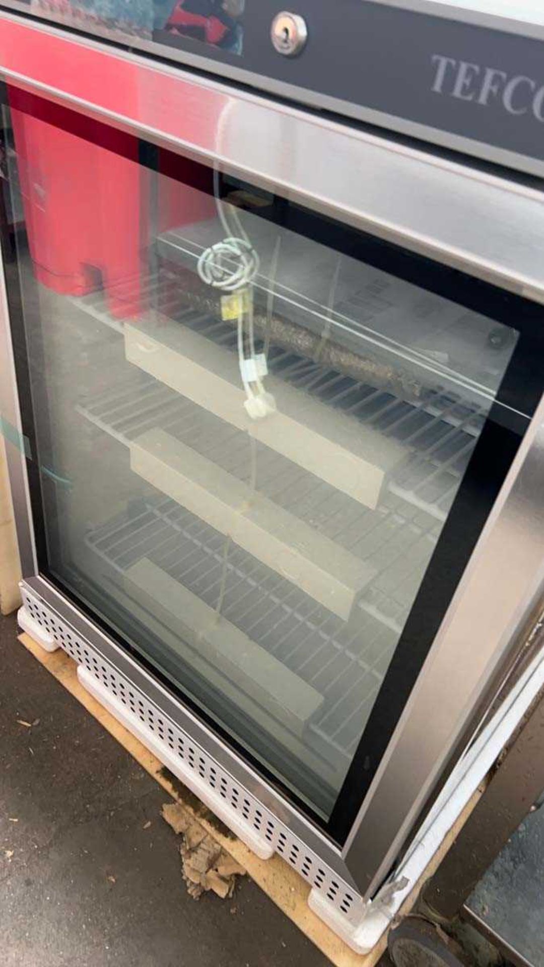 +VAT Tefcold UF200E GSP single-door undercounter display freezer - Image 3 of 3