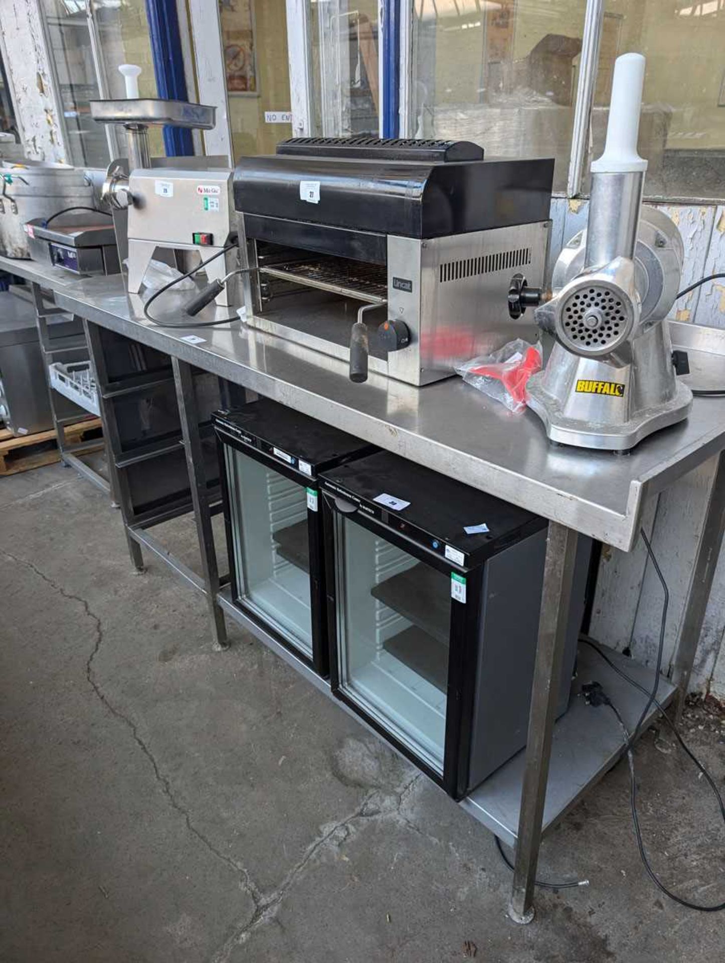 +VAT 206cm stainless steel prep table with tray, shelf under and a corner detail