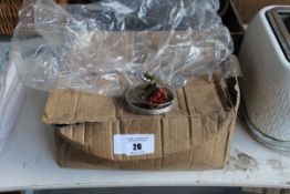 +VAT Box of Q463 evaporator spares