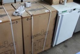 +VAT Hoover HWC154EELW bottle display