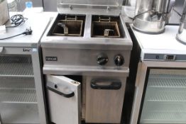+VAT 60cm gas Lincat twin-tank fryer with 2x baskets