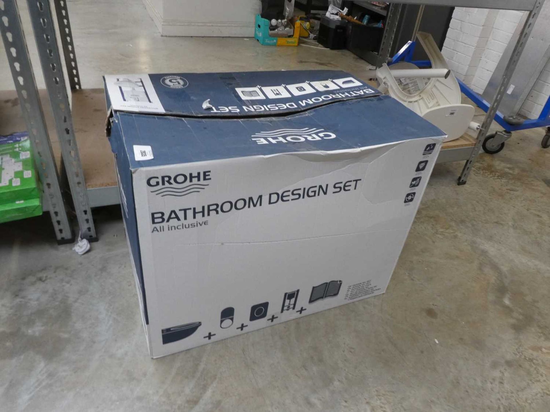 +VAT Boxed Grohe all inclusive bathroom design set