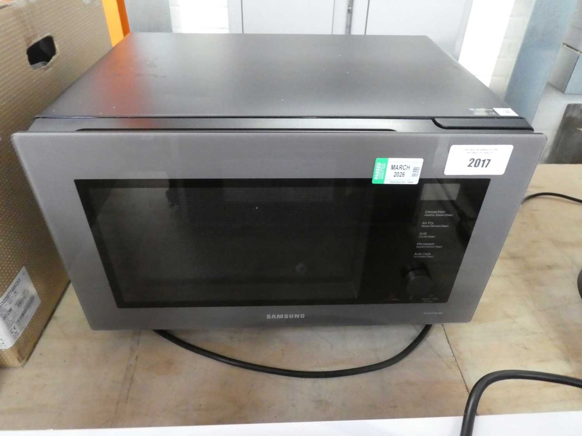 +VAT Unboxed Samsung MW7300B combination microwave oven