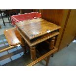 (1) Jali lamp table