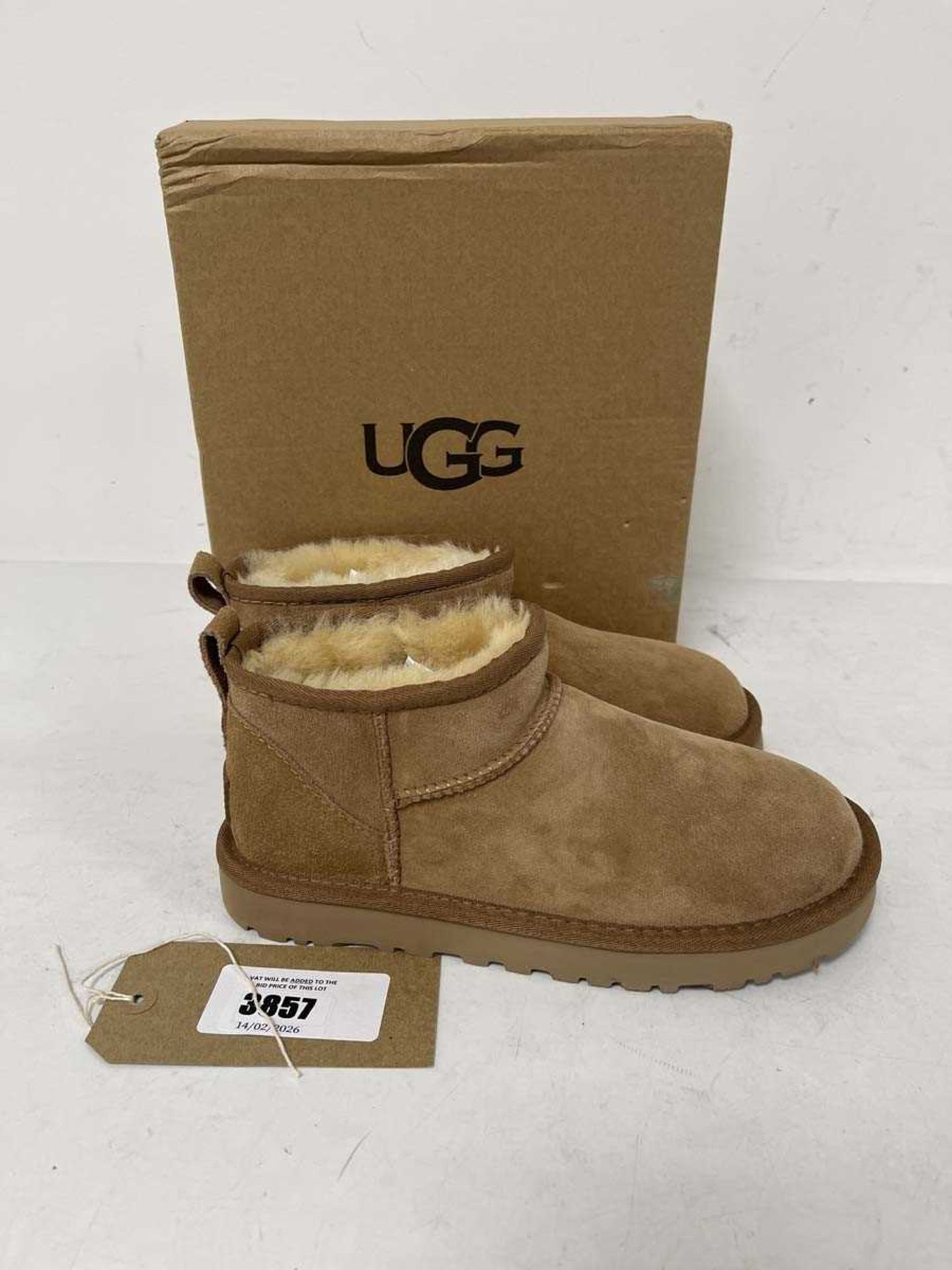 +VAT Ugg UK4 classic ultra mini boots in chestnut - boxed