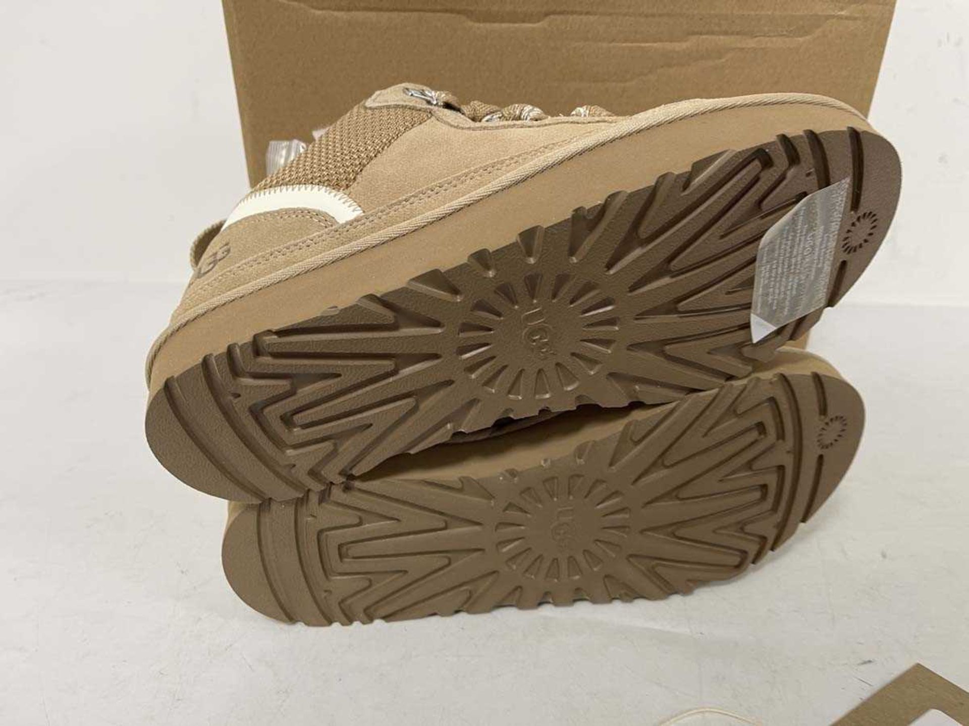+VAT Ugg UK6 lowmel trainers in sand - boxed - Image 2 of 2
