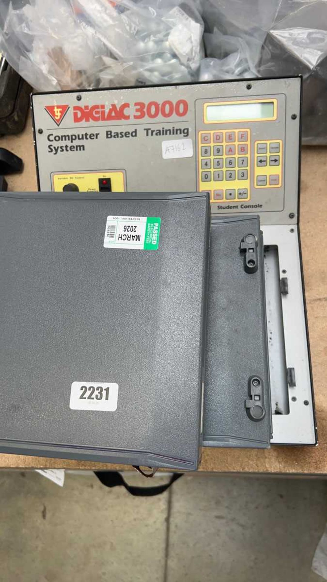 Digiac 3000 computer based training system with Blackstar 3225 ...