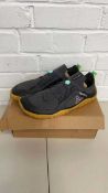 +VAT Vivo Barefoot Primus Trail Size UK8
