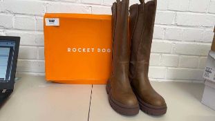 +VAT Rocket Dog Brown Dear Sidell Boots size UK6