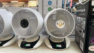 +VAT 2 Meaco 1056 table top fans