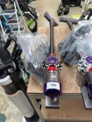 +VAT Dyson V8 Total Clean with pole, head, with integrated battery, charger and accessories,