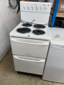 Hotpoint electric oven in white