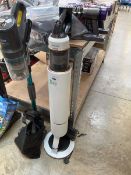 +VAT Samsung Bespoke Jet stick vacuum cleaner with battery, charging stand and accessories