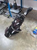 +VAT Calloway branded golf bag containing a quantity of Calloway golf clubs to include driver,3,5H,