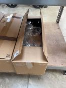 +VAT Samsung Jet 75E with pole, head, battery, charger and accessories, boxed