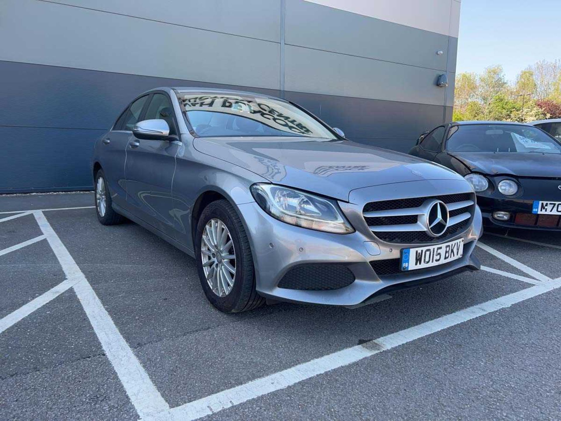 (WO15 BKV) 2015 Mercedes-Benz C-Class C300h SE Executive Auto 4-door ...