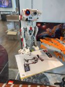 Lego Star Wars BB-1 droid model (75335) with manual May be missing parts