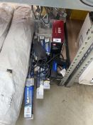 +VAT Small quantity of car related items incl. 3 Michelin wiper blades, Bon-Aire tyre inflator,