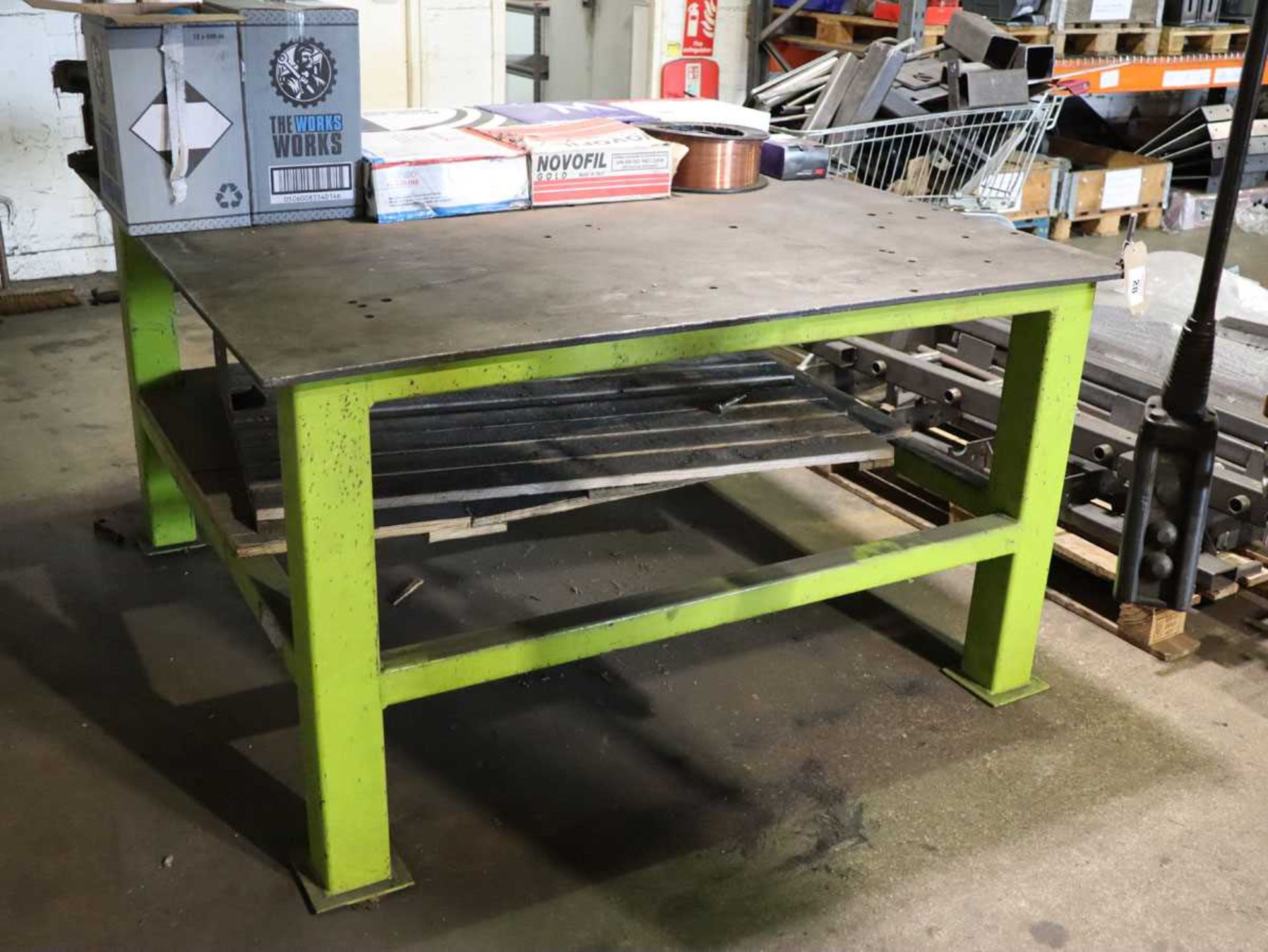 +VAT Heavy welding bench with engineers vice,1.5 metres square - Image 2 of 5