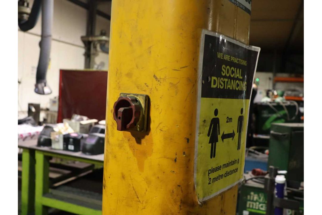 +VAT Yellow 125kg capacity jib crane with Demag electric chain hoist - Image 7 of 9