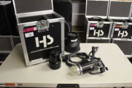 +VAT Profoto ProHead flash with Profoto zoom reflector in flight case