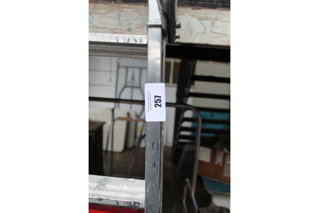Zarges 10 step platform aluminium ladder - Image 3 of 5