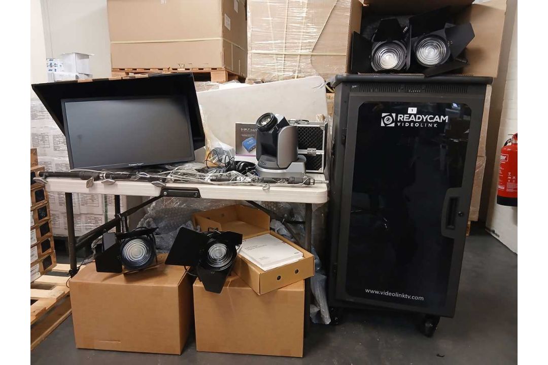+VAT ReadyCam broadcast system with a Sony BRC-H900 HD 3CMOS moving camera, 4 lighting units, - Image 2 of 8
