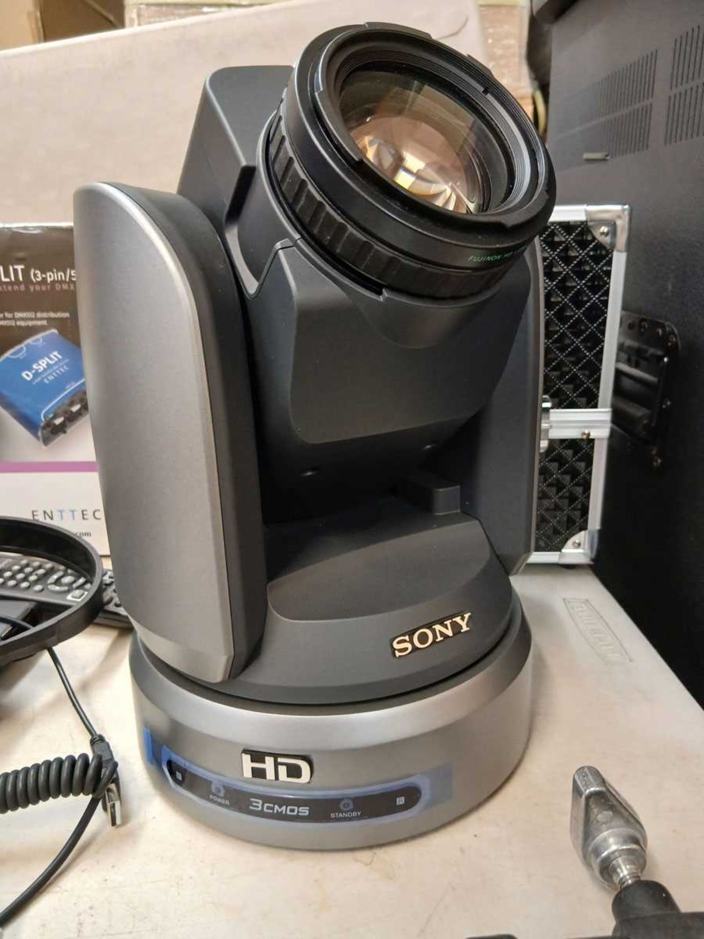 +VAT ReadyCam broadcast system with a Sony BRC-H900 HD 3CMOS moving camera, 4 lighting units, - Image 4 of 8