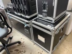 +VAT 4 various size heavy duty commercial flight cases badly damaged to 1 corner