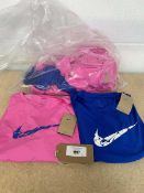 +VAT Approx. 13 Nike t-shirts