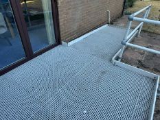 500kg capacity mobility access ramp of aluminium contruction, non-slip surface with key clamp