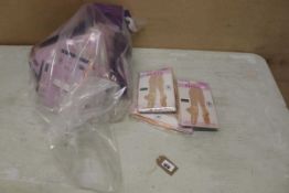 +VAT Approx. 30 pairs of DTTROL and Debut tights in mixed sizes