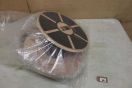 +VAT 3 Tendu Fit balance boards