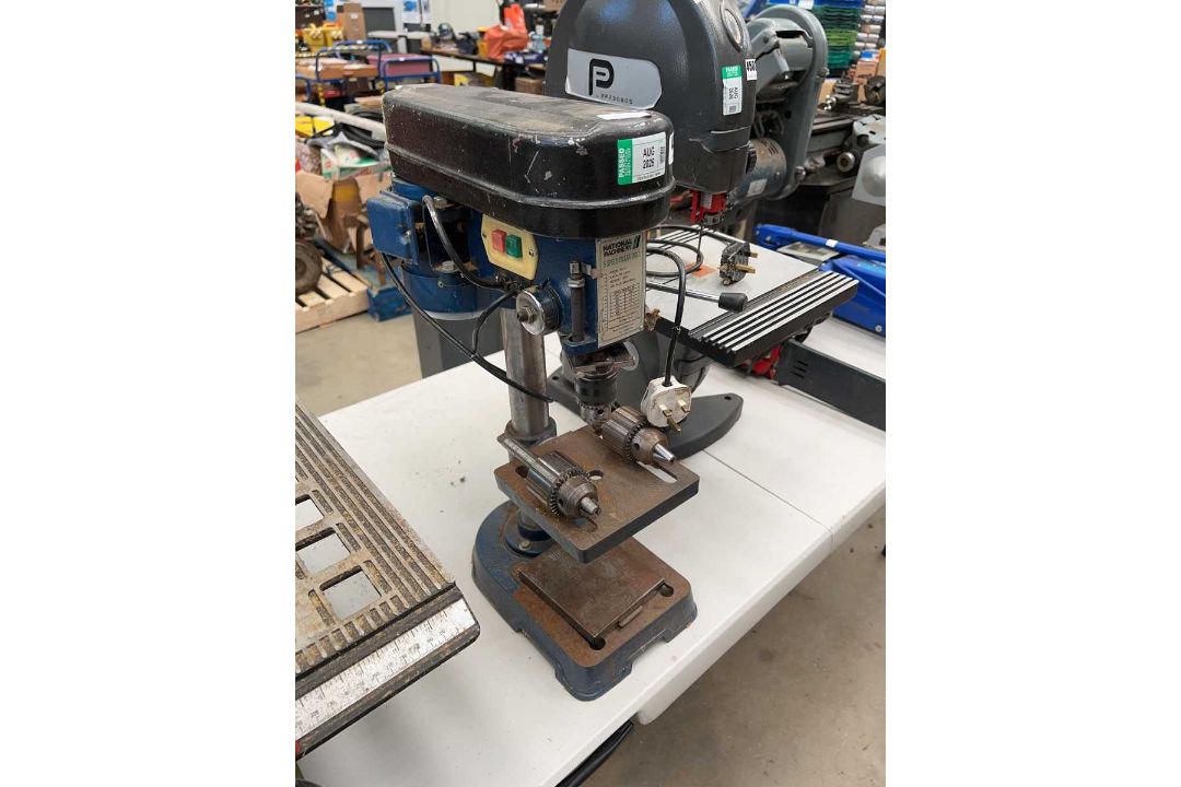 National Machinery 5 speed pillar drill 240v - Image 2 of 2