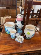 Shelf of animal related ceramics to include bathroom set of whale jug and toothbrush cup, a whale