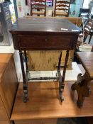 Victorian rosewood workbox with single lockable drawer