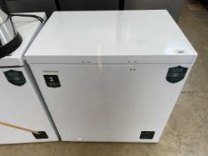 +VAT Hisense chest freezer in white finish