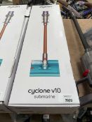 +VAT Boxed Dyson Cyclone V10 Submarine cordless stick vacuum cleaner with integrated battery,