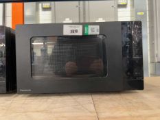 +VAT Panasonic NN.ST22QB digital microwave oven in black finish