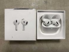 +VAT Apple Airpods 4, boxed with charging case